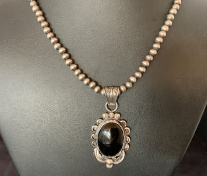 Native American Men's Navajo Pearls Necklace Pendant | Sterling Silver Black Onyx | 13093