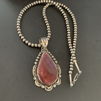 Navajo Purple Spiny Oyster Pendant Necklace | Sterling Silver | Authentic Native American Handmade | 11309