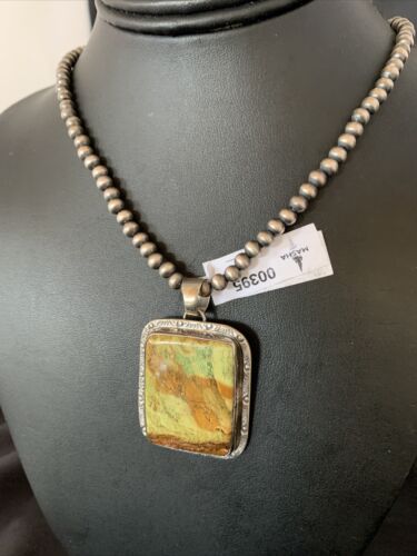 Navajo Pearls Necklace with Sterling Silver Green Gaspeite Beads Pendant | Authentic Native American Handmade | 395