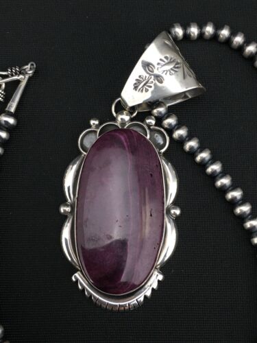 Navajo Pearls Purple Spiny Oyster Pendant Necklace | Sterling Silver | Native American Handmade | 4815
