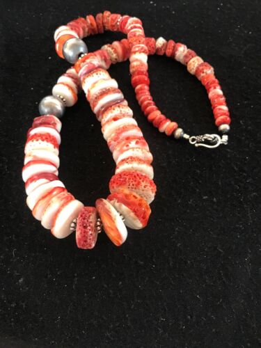 Navajo Red Spiny Oyster Necklace | Sterling Silver | Authentic Native American | Graduated | 21" | 8484