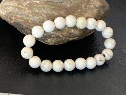 Native American Handmade White Howlite Bead Bracelet | 10mm Round | Stretchable | 11840