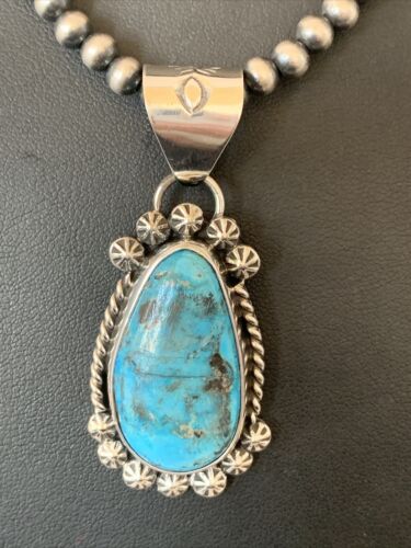 Men's Navajo Pearls Necklace with Blue Kingman Turquoise Pendant | Sterling Silver | Native American Handmade | 12962 - Masha USA