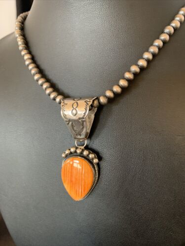 Navajo Orange Spiny Oyster Pendant Necklace | Sterling Silver | Authentic Native American Handmade | 13078
