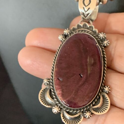 Navajo Purple Spiny Oyster Pendant Necklace | Sterling Silver | Authentic Native American Handmade | 11303