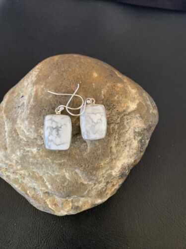 Navajo Sterling Silver White Howlite Black Dangle Rectangle Earrings | 0.75" | 12072