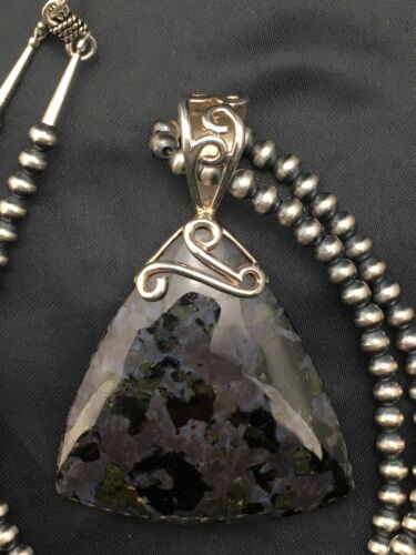 Native American Agate Pendant | Navajo Pearls Sterling Silver Necklace | 4382