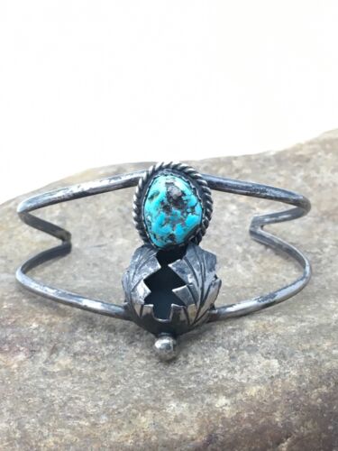 Navajo Blue Turquoise Bracelet | Sterling Silver | Authentic Native American Handmade | 4416