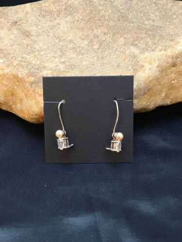 Native American Mother of Pearl Earrings | Navajo Sterling Silver | Authentic Handmade | 8610