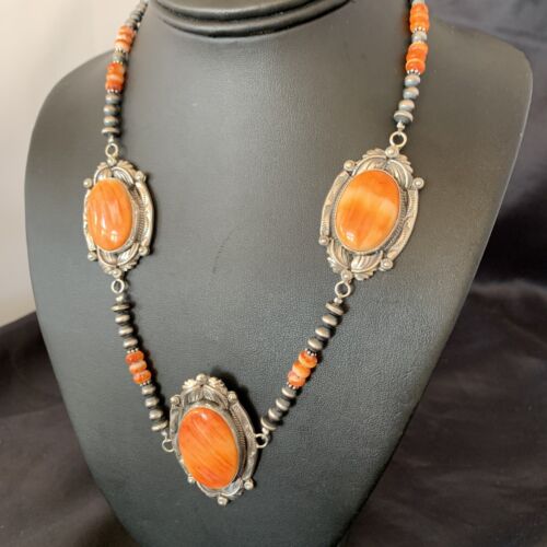 Navajo Pearls Orange Spiny Oyster Pendant Necklace | Sterling Silver | Authentic Native American Handmade | 10808