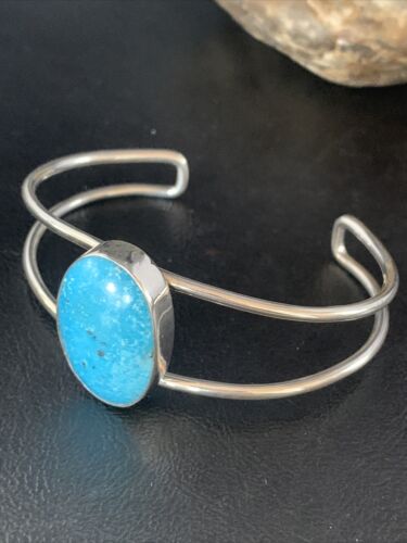Women's Sterling Silver Blue Kingman Turquoise Cuff Bracelet | Authentic Native American Handmade | 14067