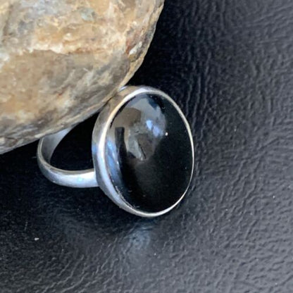Navajo Black Onyx Ring | Sterling Silver | Sz 8.5 | Authentic Native American Handmade | 11587