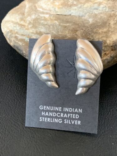 Old Pawn Women's Southwestern Sterling Silver Oval Stud Earrings | 1" | 13002