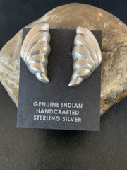 Old Pawn Women's Southwestern Sterling Silver Oval Stud Earrings | 1" | 13002