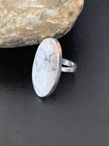 Southwestern Women's Navajo White Howlite Ring | Sterling Silver | Sz 9.5 | 11609