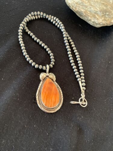 Navajo Orange Spiny Oyster Pendant Necklace | Sterling Silver | Authentic Native American Handmade | 00325