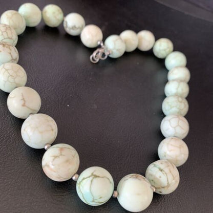 Native American Women's Navajo Green Jade Bead Necklace | Sterling Silver | 16mm | 18" | 13264