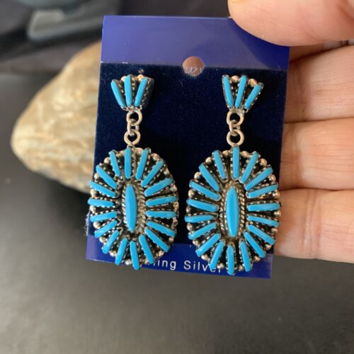 Zuni Handmade Kingman Turquoise Needle Point Dangle Earrings | Sterling Silver | 11663