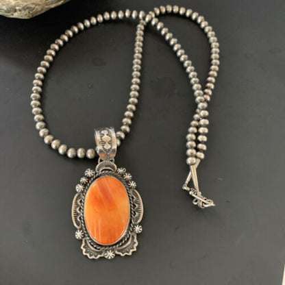 Navajo Pearls Orange Spiny Oyster Pendant Necklace | Sterling Silver | Authentic Native American Handmade | 13750