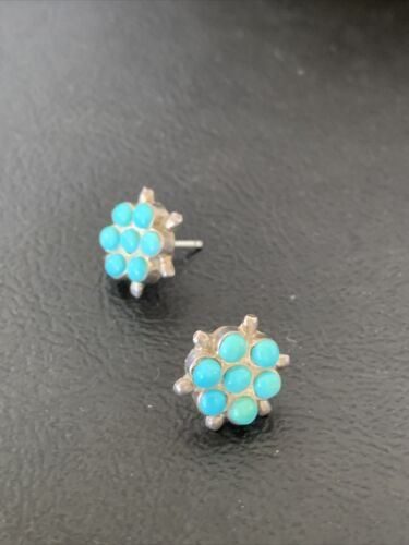 Zuni Petit Point TurquoiseCluster Earrings | Authentic Native American Handmade | Sterling Silver | 1608