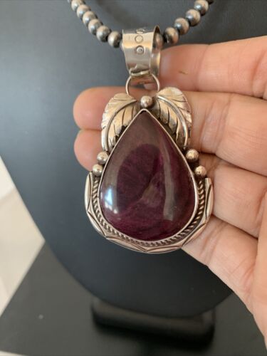 Navajo Purple Spiny Oyster Pendant | Sterling Silver | Authentic Native American Handmade | 804