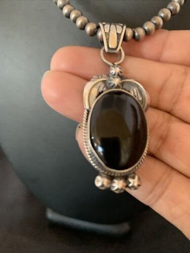 Native American Men's Navajo Pearls Necklace | Sterling Silver Black Onyx Pendant | 13090