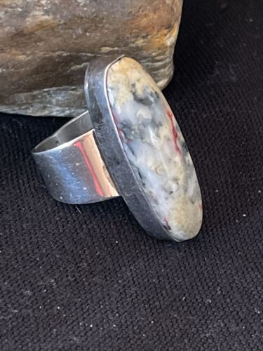 Native American Men's Cinnabrite Ring | White Black | Sterling Silver Handmade | Sz 7 | 01567
