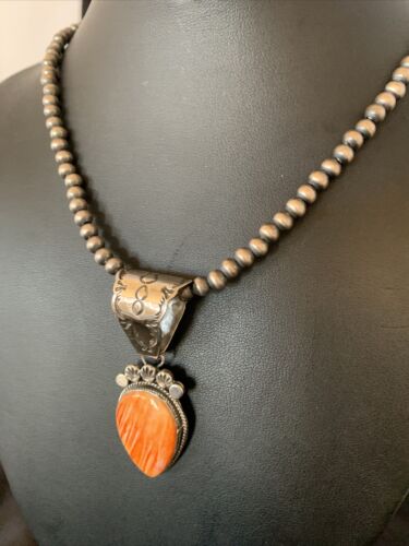 Navajo Orange Spiny Oyster Pendant Necklace | Sterling Silver | Authentic Native American Handmade | 13079