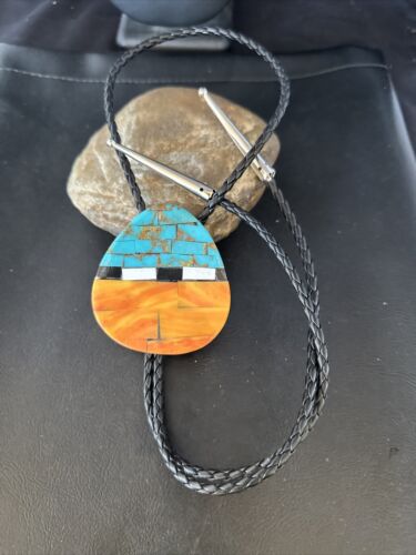 Men's Santo Domingo Bolo Tie | Turquoise Spiny Oyster | Sterling Silver Tips | Native American Handmade | 14632