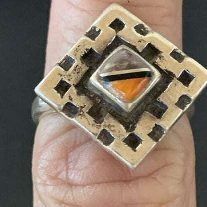Native American Women's Navajo Sugilite Spiny Oyster Inlay Ring | Sz 6 | 11288 - Masha USA