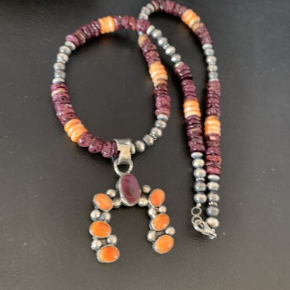 Navajo Sterling Silver Necklace | Purple Spiny Oyster Cluster Naja Pendant | 13146 - Masha USA