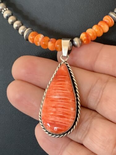Navajo Pearls Sterling Silver Necklace | Spiny Oyster Cluster Naja Pendant | 599