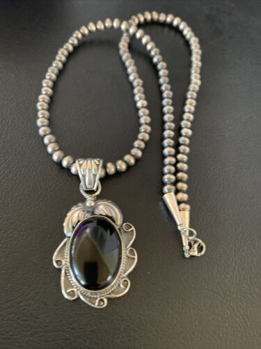 Native American Men's Navajo Pearls Necklace with Black Onyx Pendant | Sterling Silver | 13089