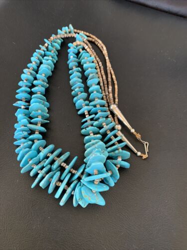 Native American Santo Domingo Shell Chip Turquoise Necklace | 26" | 11999 - Masha USA
