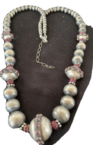 Navajo Purple Spiny Oyster Graduated Bead Necklace | Sterling Silver | Native American Handmade | 20" | 1144