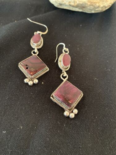 Navajo Purple Spiny Oyster Dangle Earrings | Sterling Silver | Authentic Native American Handmade | 201