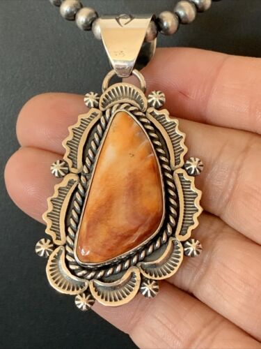 Navajo Sterling Silver Necklace | Orange Purple Spiny Oyster Pendant | 00780
