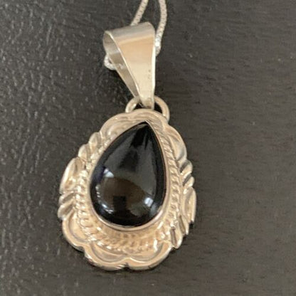 Navajo Black Onyx Pendant | Sterling Silver | Authentic Native American Handmade | 13298