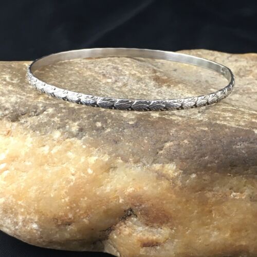 Southwestern Navajo Stamped Cuff Bracelet | Sterling Silver | Authentic Native American Handmade | 10254