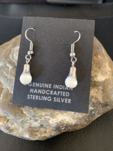 USA Minimalist Navajo Sterling White Moonstone Dangle Earrings 0.50" 13087