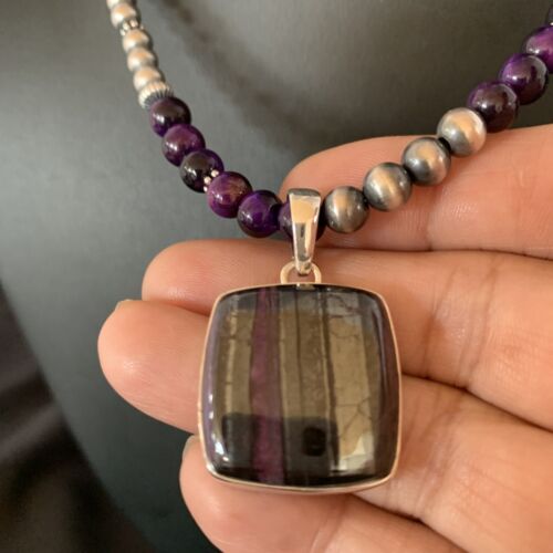 Women's Navajo Pearls Necklace with Purple Sugilite and Onyx Pendant | Sterling Silver | 13393