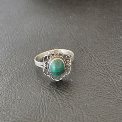 Navajo Green Malachite Ring | Sterling Silver | Sz 4.5 | Authentic Native American Handmade | 10871