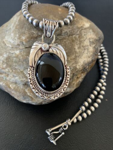 Navajo Pearls Black Onyx Necklace | Sterling Silver | Authentic Native American Handmade | 1904
