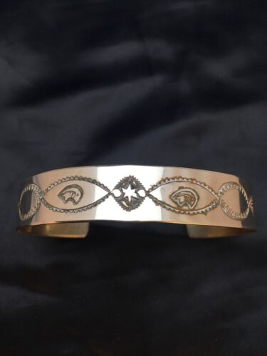 Navajo Bear Bracelet | Sterling Silver | Authentic Native American Handmade | 8935 - Masha USA