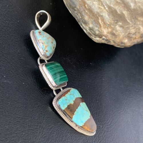 Navajo Pearls Necklace Pendant | Sterling Silver | Blue Turquoise #8 Malachite | Native American Handmade | 13500