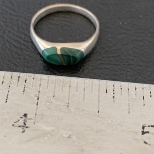 Native American Old Pawn Navajo Green Malachite Ring | Sterling Silver | Sz 5.5 | 10872