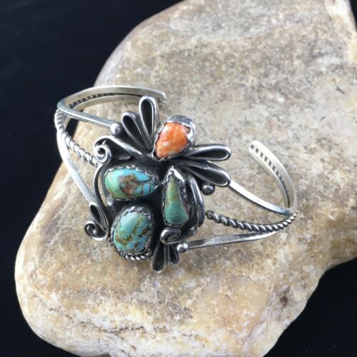 Navajo Native American Bracelet | Sterling Silver | Spiny Oyster Green Turquoise | 10113