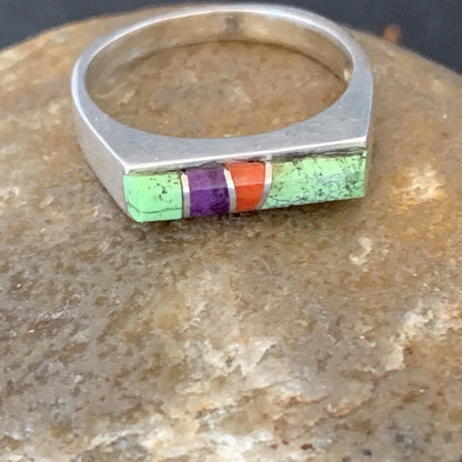 Southwestern Navajo Green Gaspeite Sugilite Red Coral Inlay Ring | Sz 6 | 10994