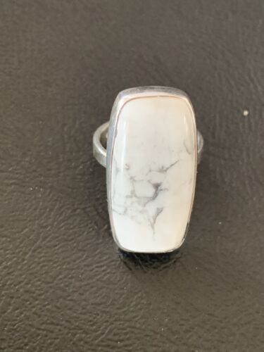 Native American Women's Navajo White Howlite Ring | Sterling Silver | Sz 7 | 11606