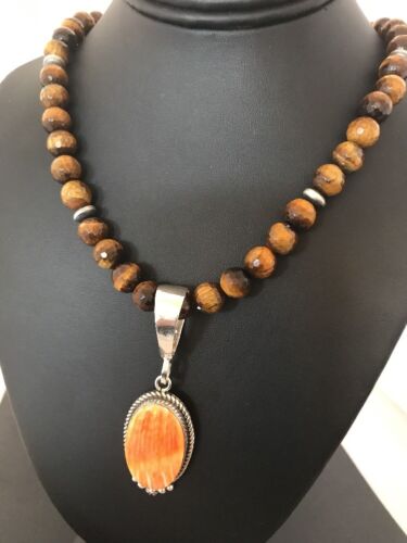 Navajo Sterling Silver Necklace | Spiny Oyster Pendant | Southwestern Native American | S425